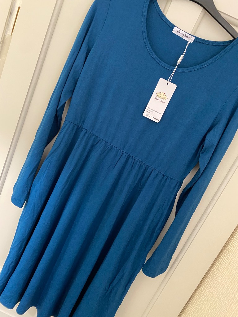 Women’s maternity dress Size M