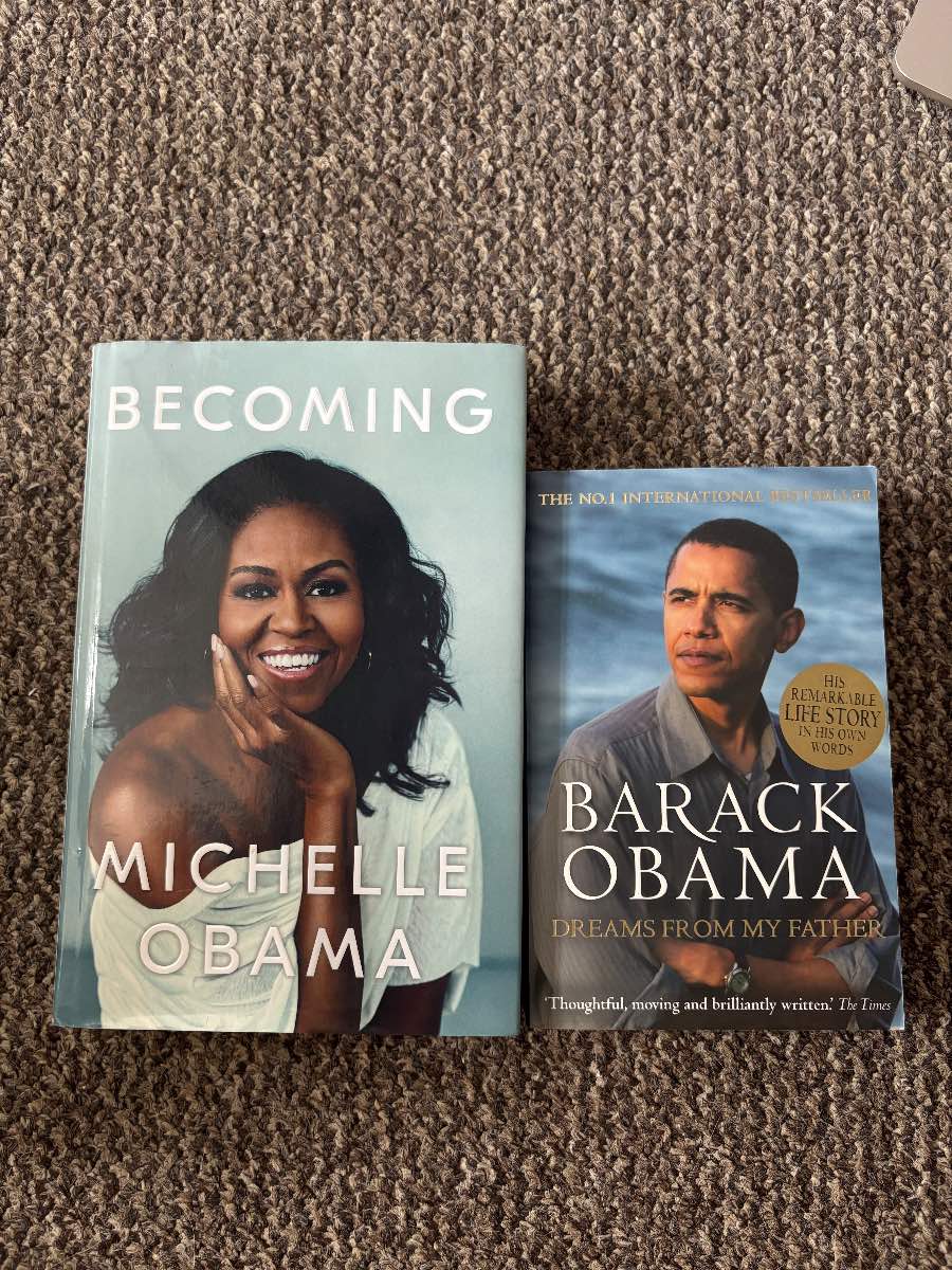 Michelle & Barack Obama Book Bundle Becoming Hardback & Dreams From My Father