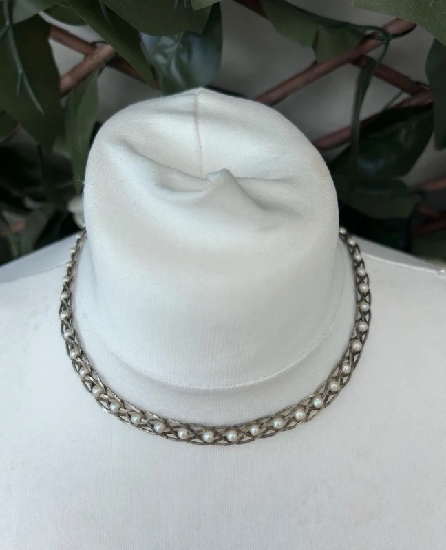 Vintage Pearl Lattice Choker Necklace Silver Tone Mesh Woven Faux Pearl Collar