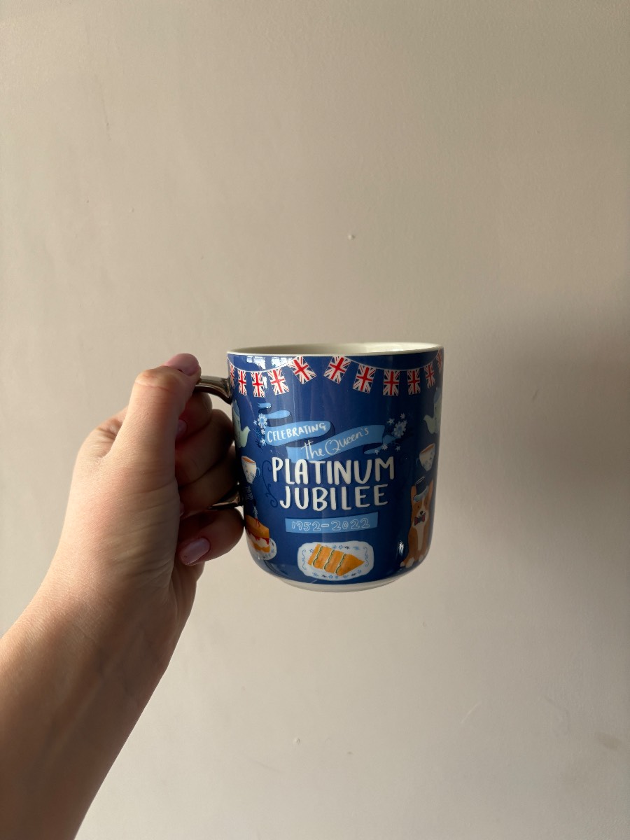 Queen Elizabeth II Platinum Jubilee Commemorative Mug 1952-2022 Blue Corgi Union Jack