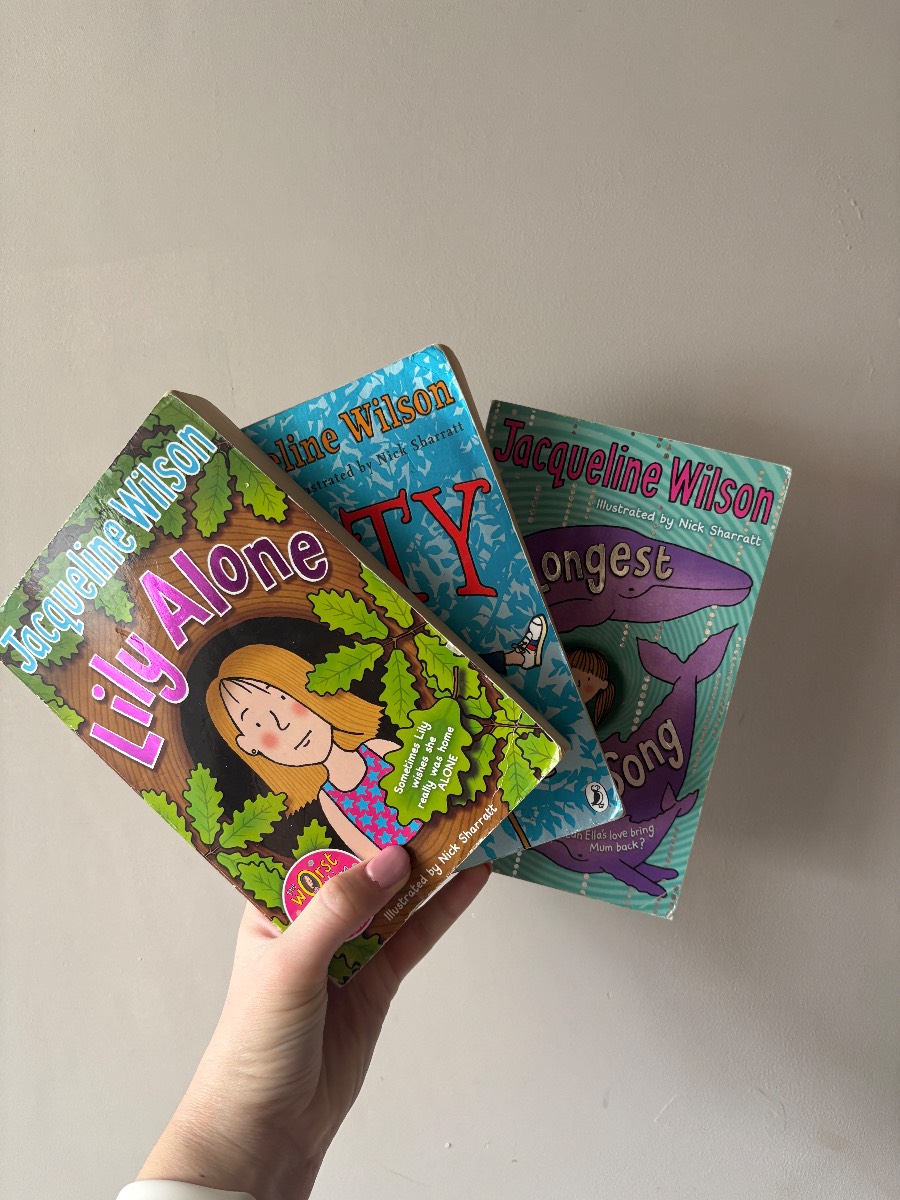 Jacqueline Wilson Childrens Book Bundle x3 Lily Alone Katy The Longest Whale Song