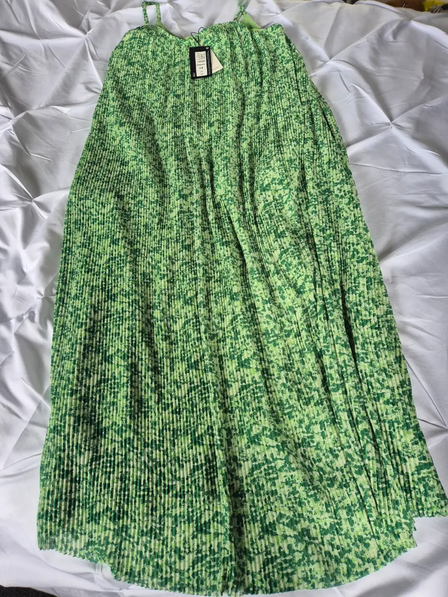 BNWT M&S Autograph £99 Green Abstract Plissé Crease-Proof Cami Maxi Dress - UK 14