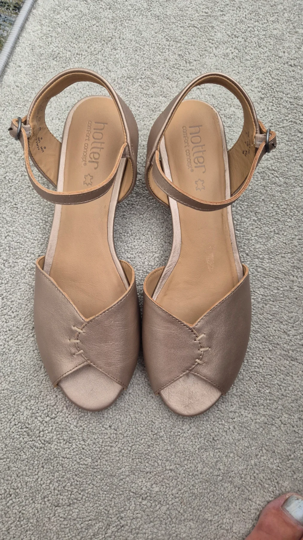 Hotter Hallie Gold Wedge Leather Sandals Size 6