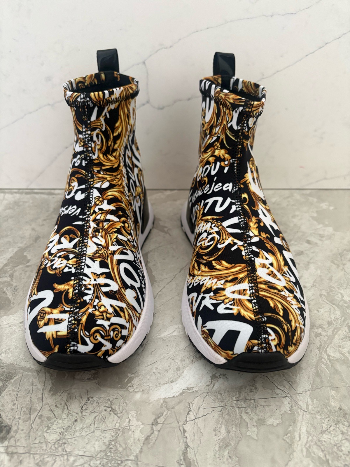 Versace Jeans Couture Fondo Dynamic Baroque Print Sock Trainers UK 5 EU 38 Black Gold Logo