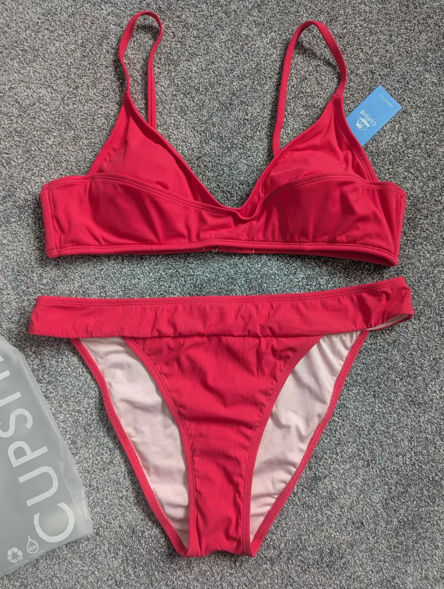 Raspberry bikini two piece 16-18UK
