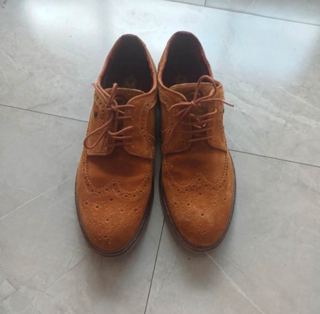 base london mens tan suede shose sizs 9.5uk very gud condition