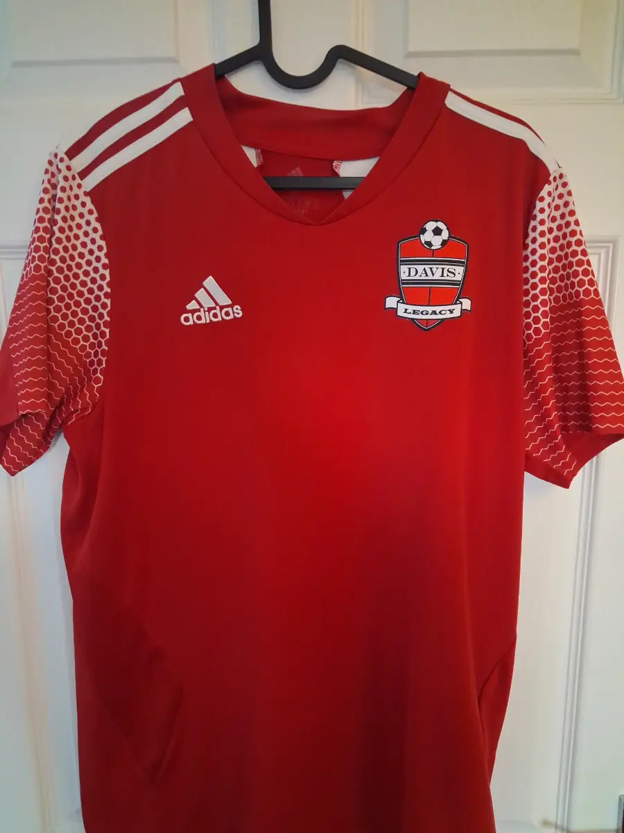 DAVIS LEGACY american football team adidas shirt in a uk size medium PRISTINE CONDITION