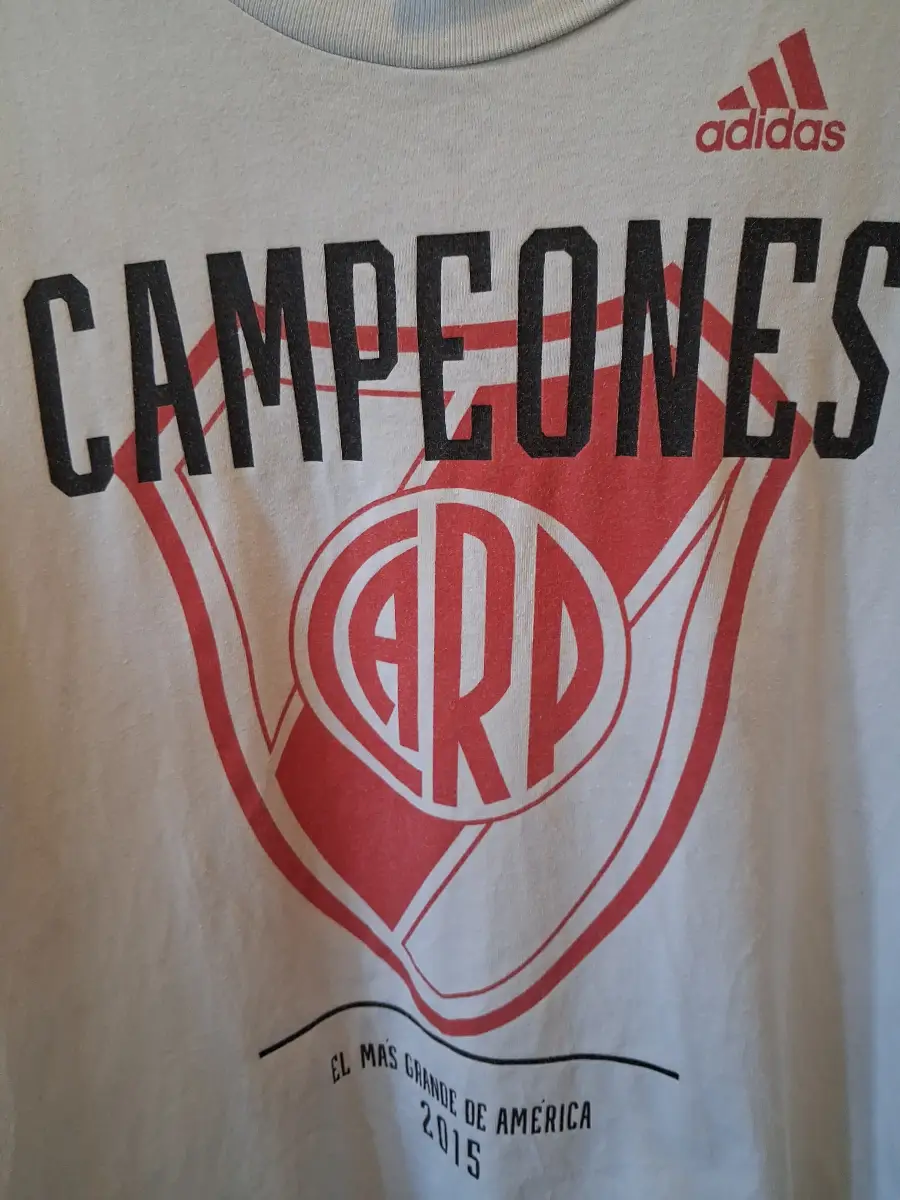 OFFICIAL adidas river plate 2015 champions t shirt large very good condition