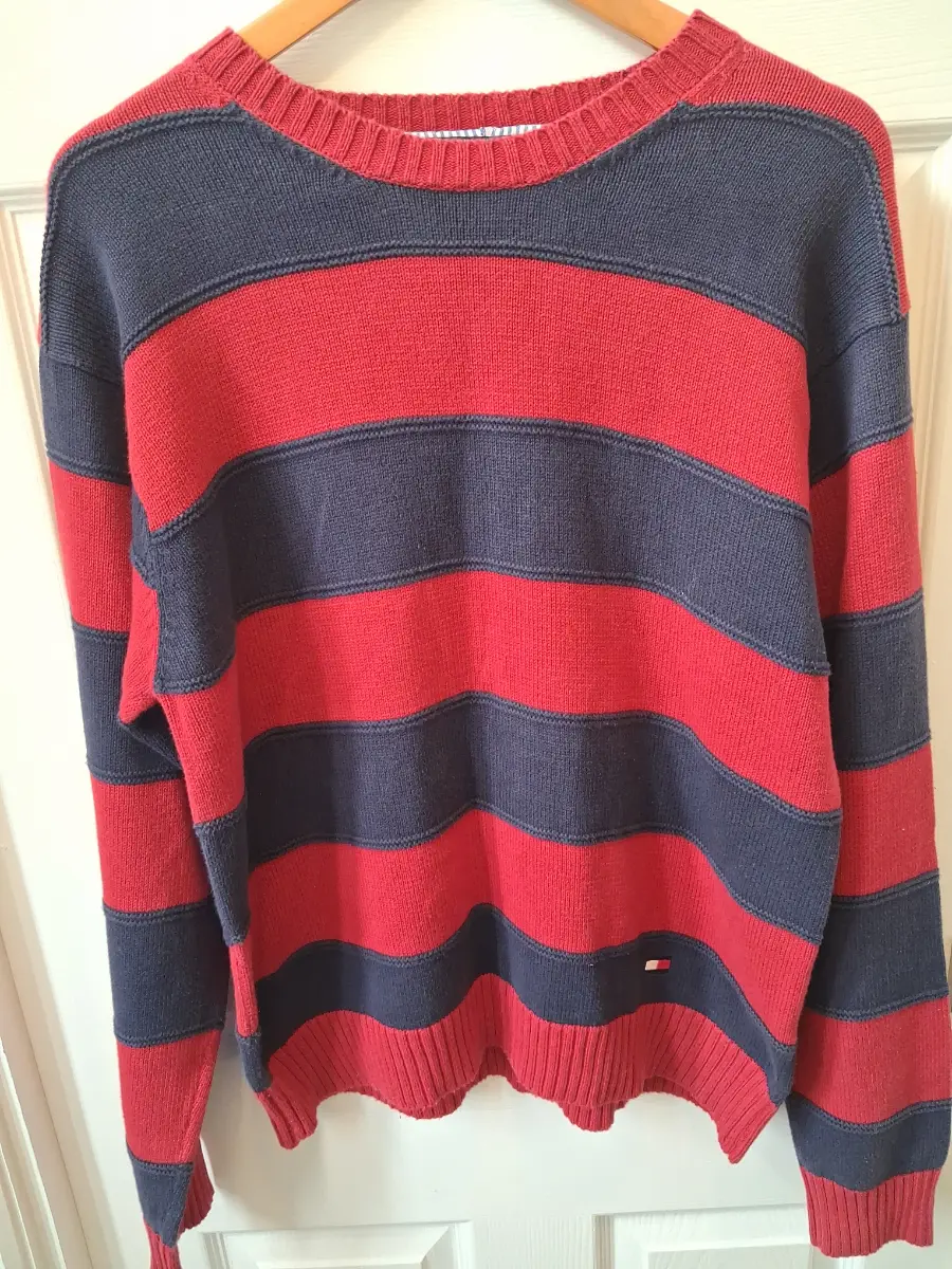 VINTAGE 1999 tommy hilfiger heavyweight jumper size medium good condition