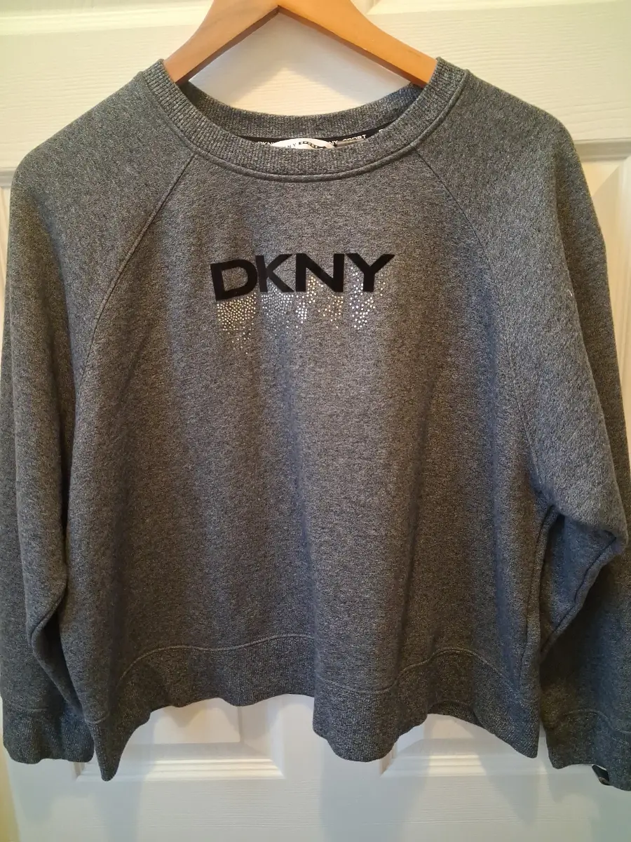 Womens DKNY SPORTS grey croptop sweatshirt immaculate condition.size large