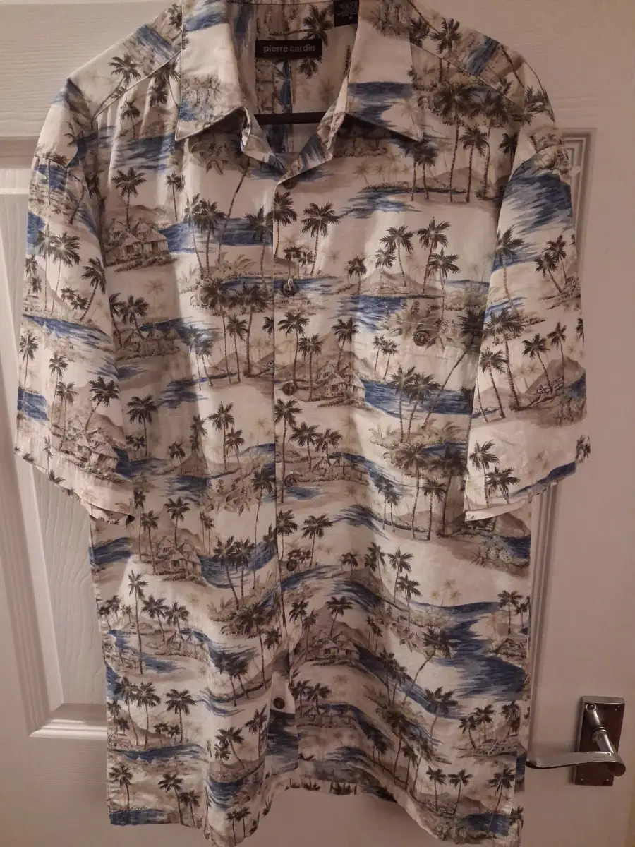 VINTAGE pierre cardin hawaiian shirt small 90s cotton palm tree tropical PRISTINE CONDITION