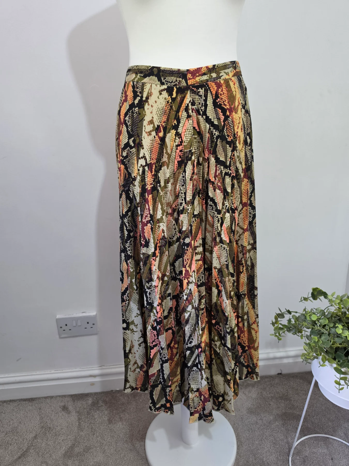 Stradivarius Snake Print Flowy Boho Midi Skirt - Medium