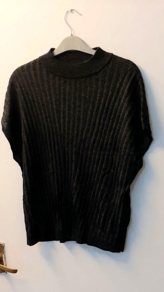 H&M Black Silver Metallic Ribbed High Neck Knit Vest Jumper Top Size XS 6 8