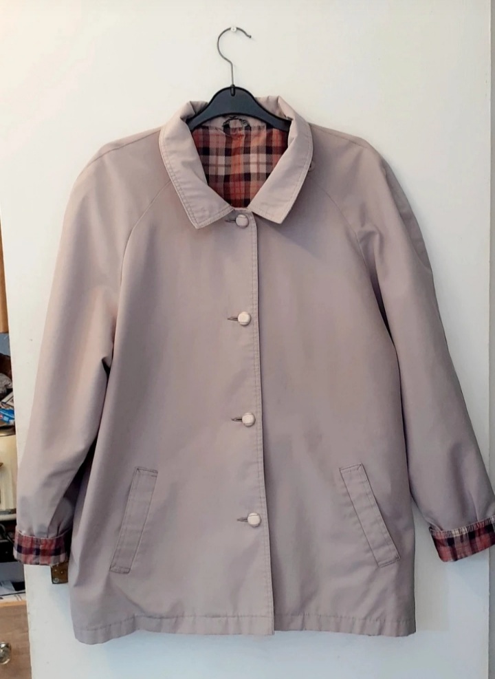 Pastel Lavender Lilac Vintage Overcoat Raincoat Plaid Tartan Cuff Size 18 Retro 80s 90s
