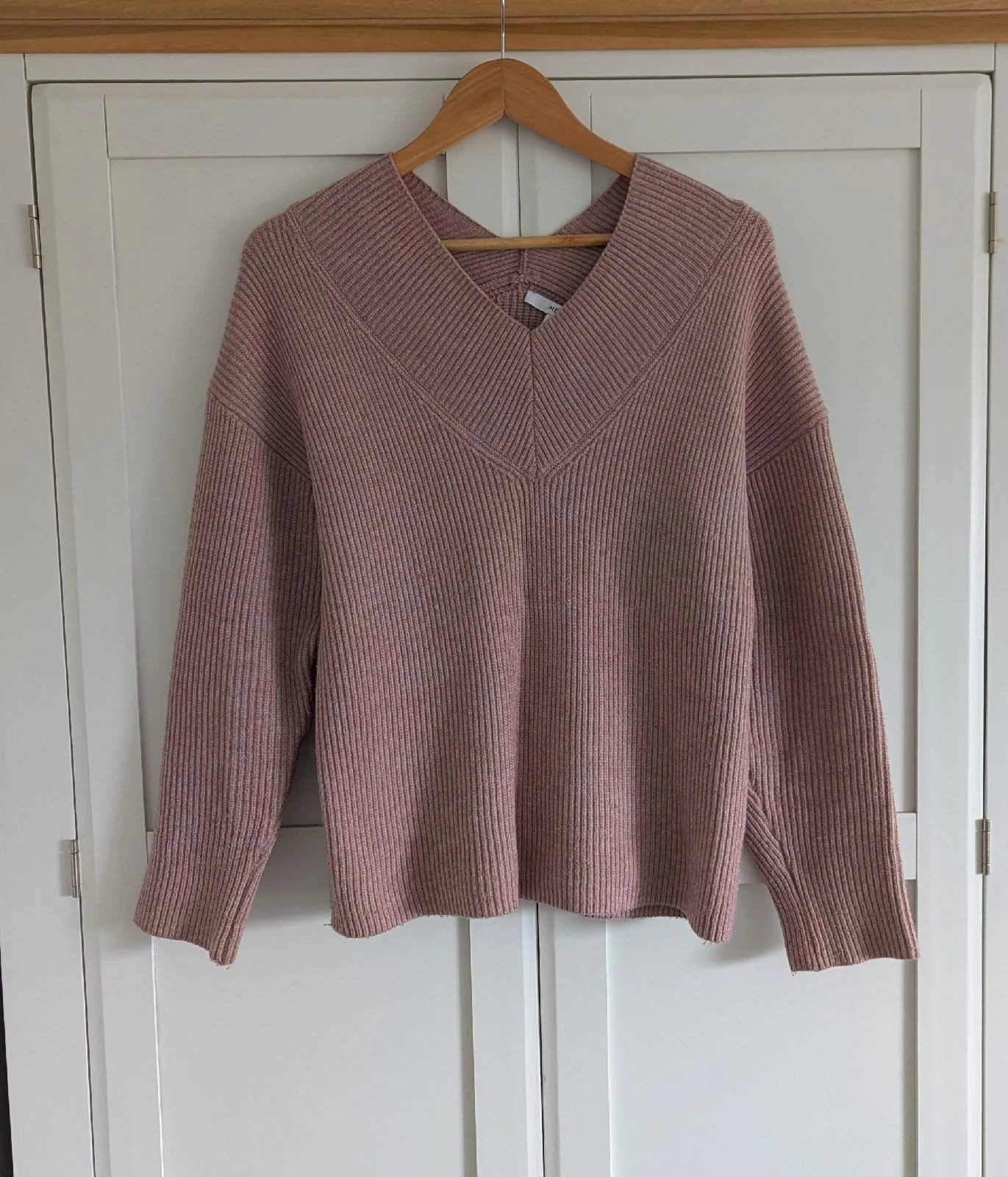 Next Blush Pink Relaxed Ribbed V-Neck Jumper, size M (12-14)