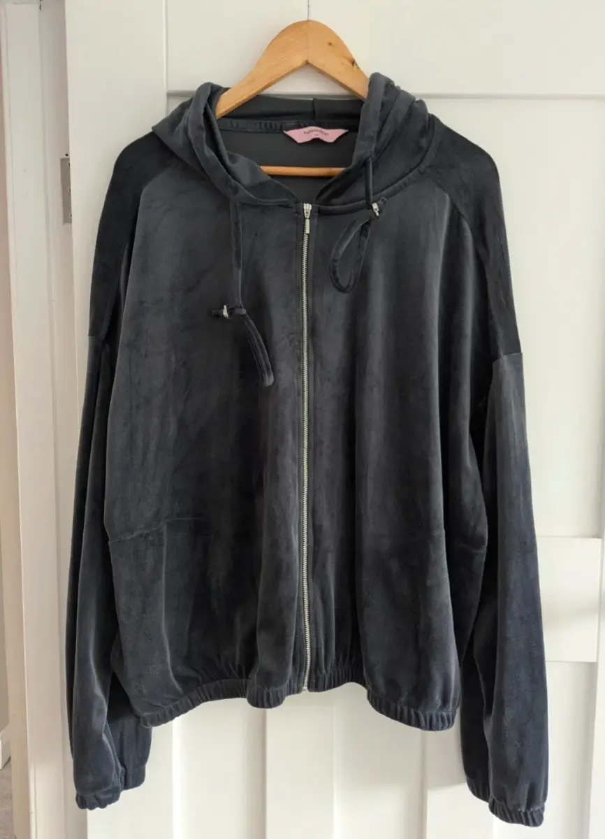 Hunkemoller Dark Grey Velour Zip-up Hoodie, size XXL.