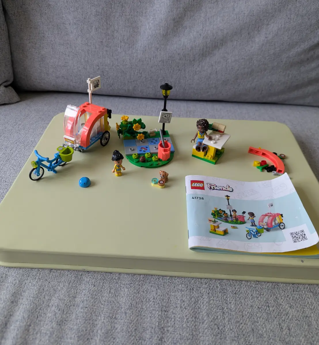Lego Friends Dog Rescue Bike complete set 41738, age 6+