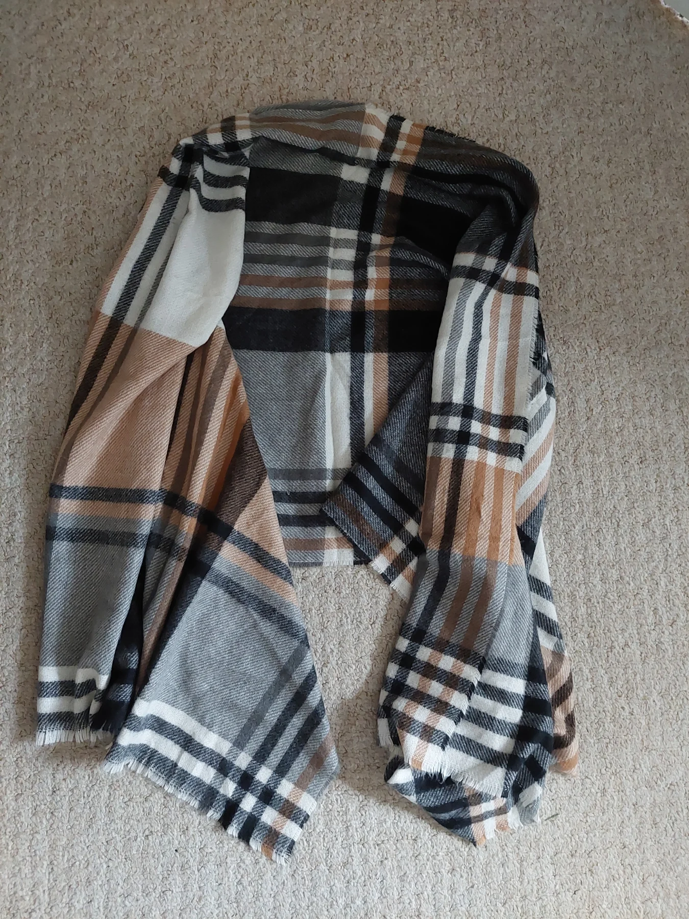 Accessorize brown & black checked warm scarf