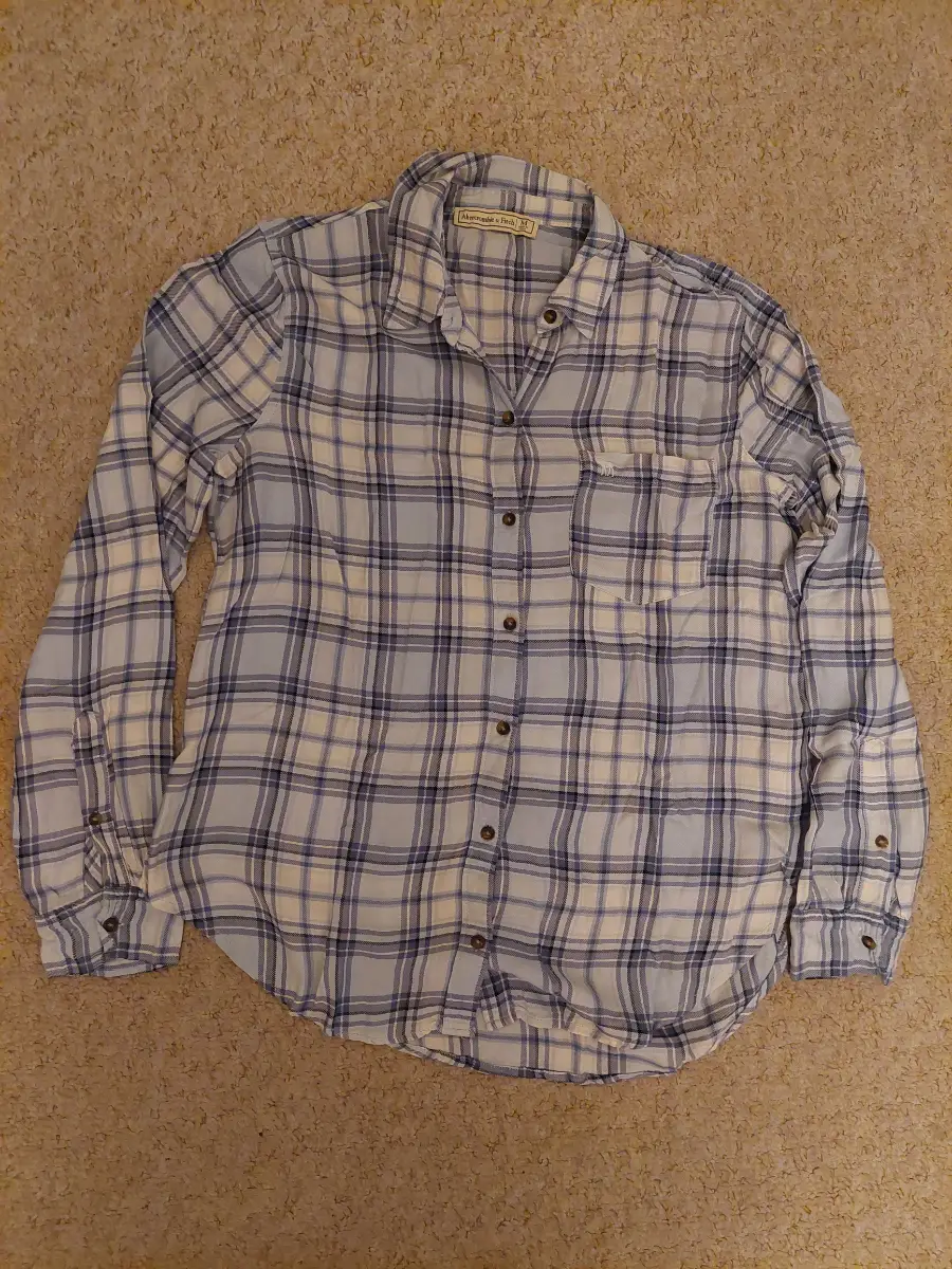 Ladies Abercrombie & Fitch light blue checked shirt Size 12