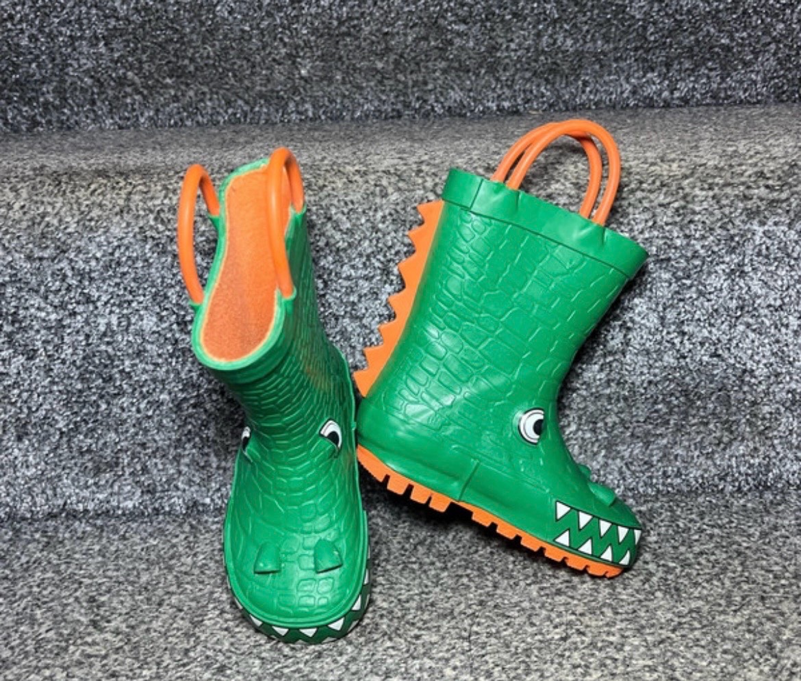 Next crocodile pull on wellies size 4 (20.5)