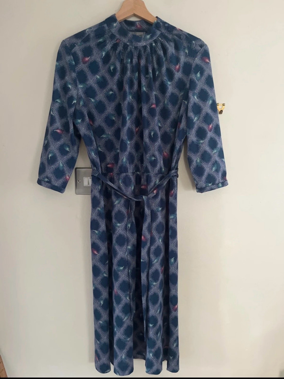 Vintage Sandy Dobson at Carl Olsen Blue Patterned Midi Dress Size 14 (Fits 10-12)