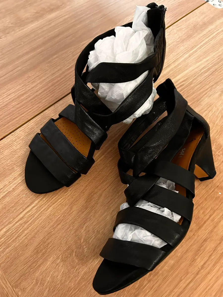 Clarks Silent Film Black Leather Block Heel Sandals | Size UK 5.5 D