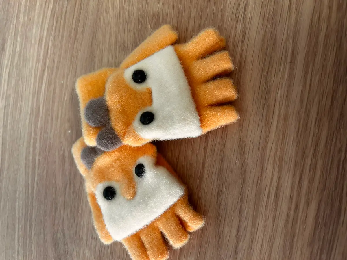 Kids Cute Penguin Cosy Winter Gloves