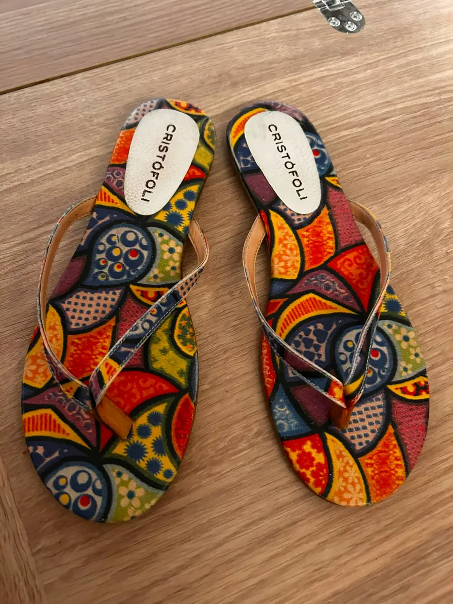 Cristófoli Colourful Geometric Print Flip‑Flop Sandals