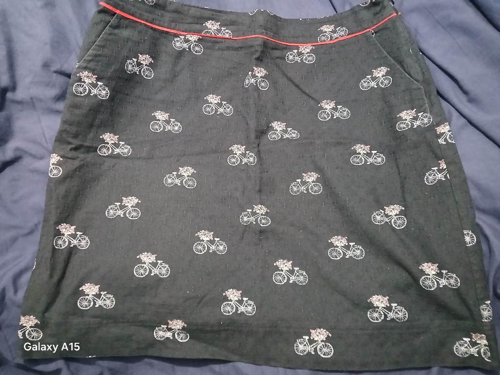 Laura Ashley bicycle print skirt 18