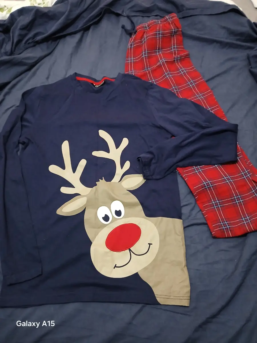 Avenue Mens Cotton Reindeer christmas pyjamas