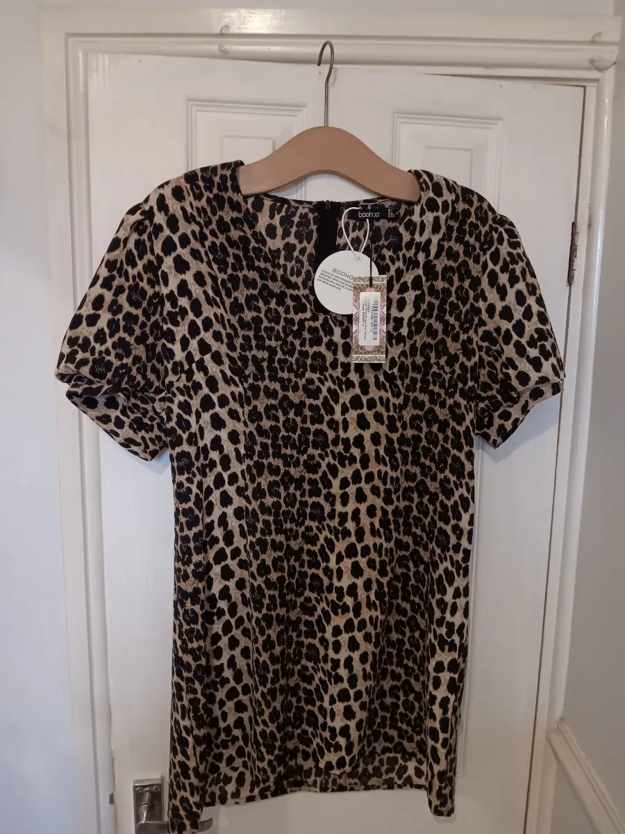 Boohoo leopard print shift dress size 14 new puff sleeve