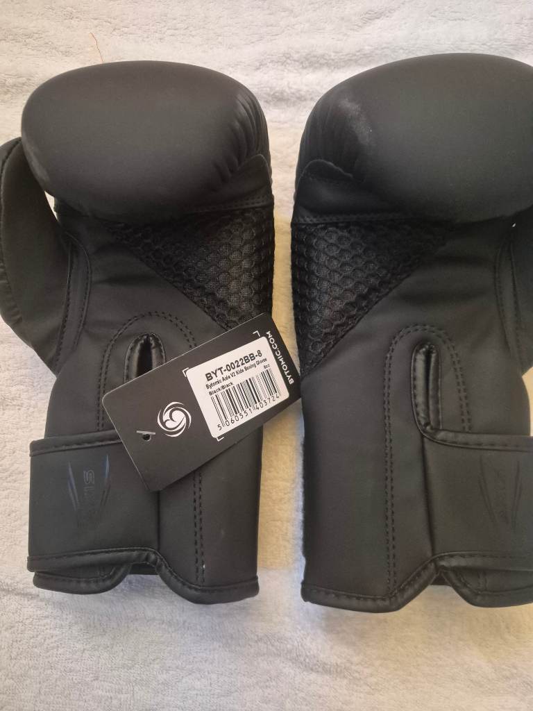 Kids Bytomic Axis boxing gloves