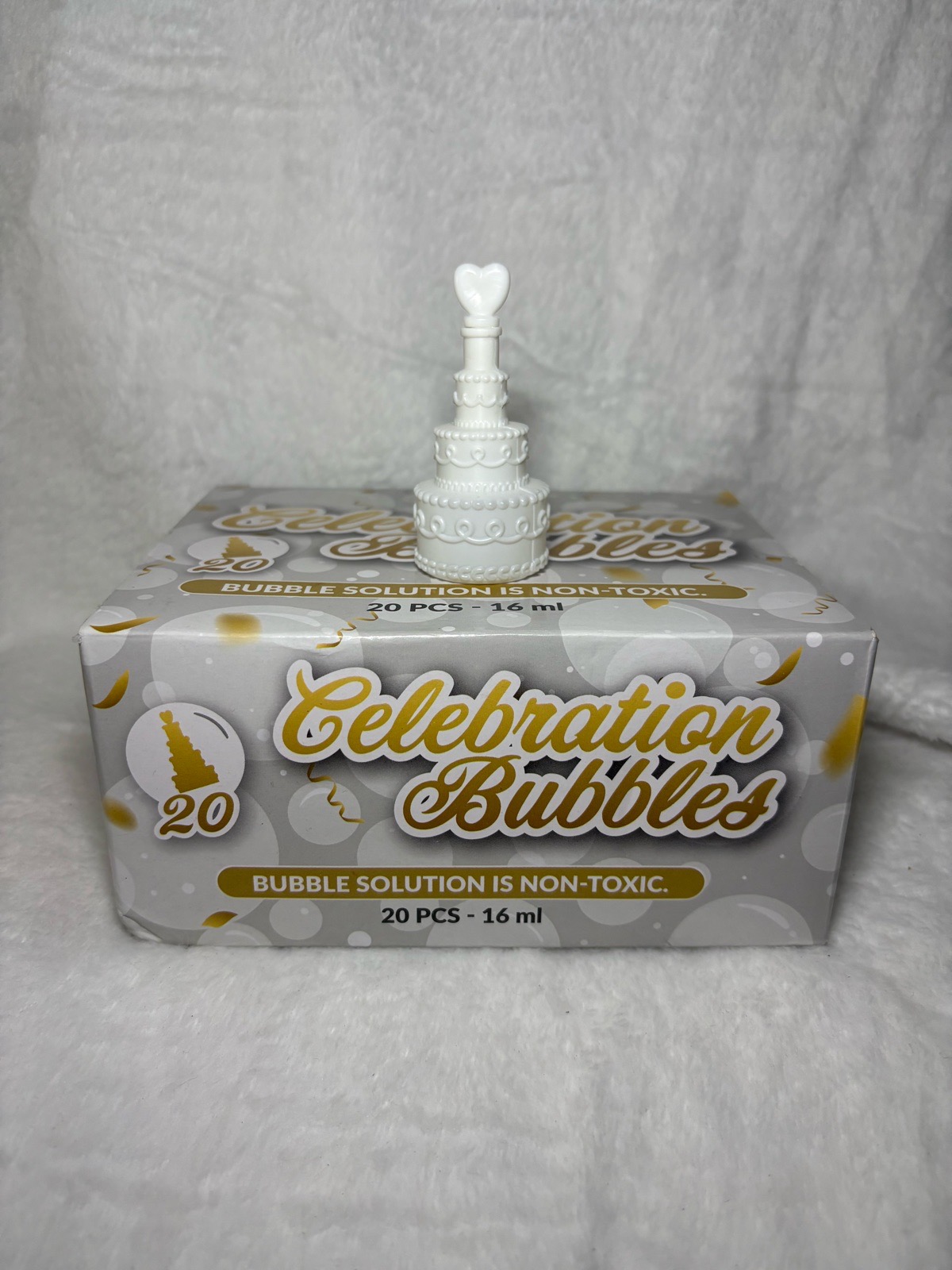 X20 cake themed bubbles, favors, brand new