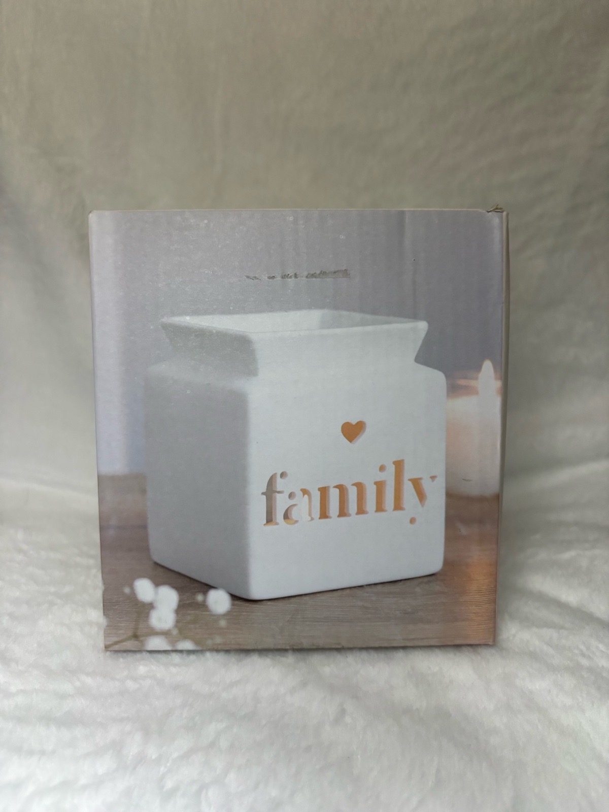 Brand new family oli burner, wax burner