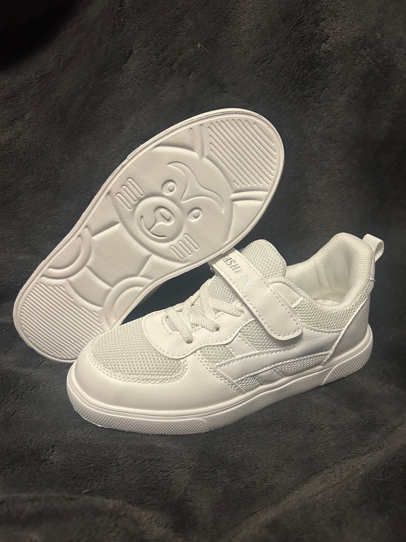 Brand new white unisex trainers size 2