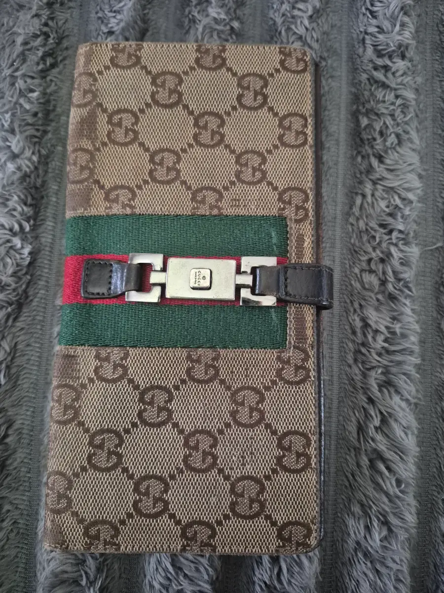 Gucci wallet