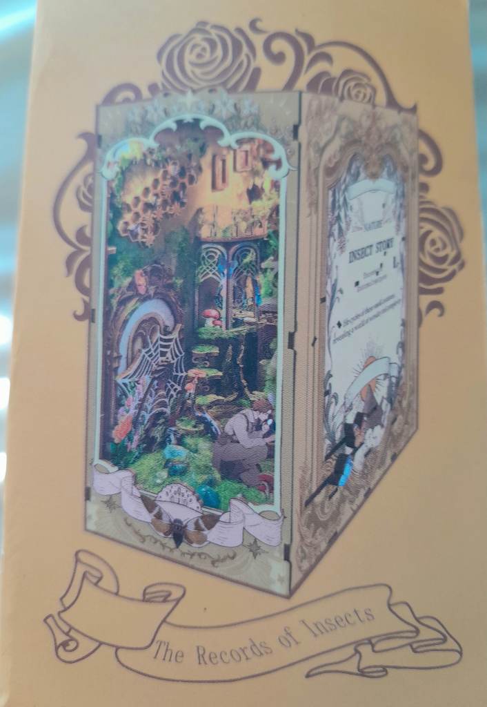 Book Nook kit - The Records of Insects