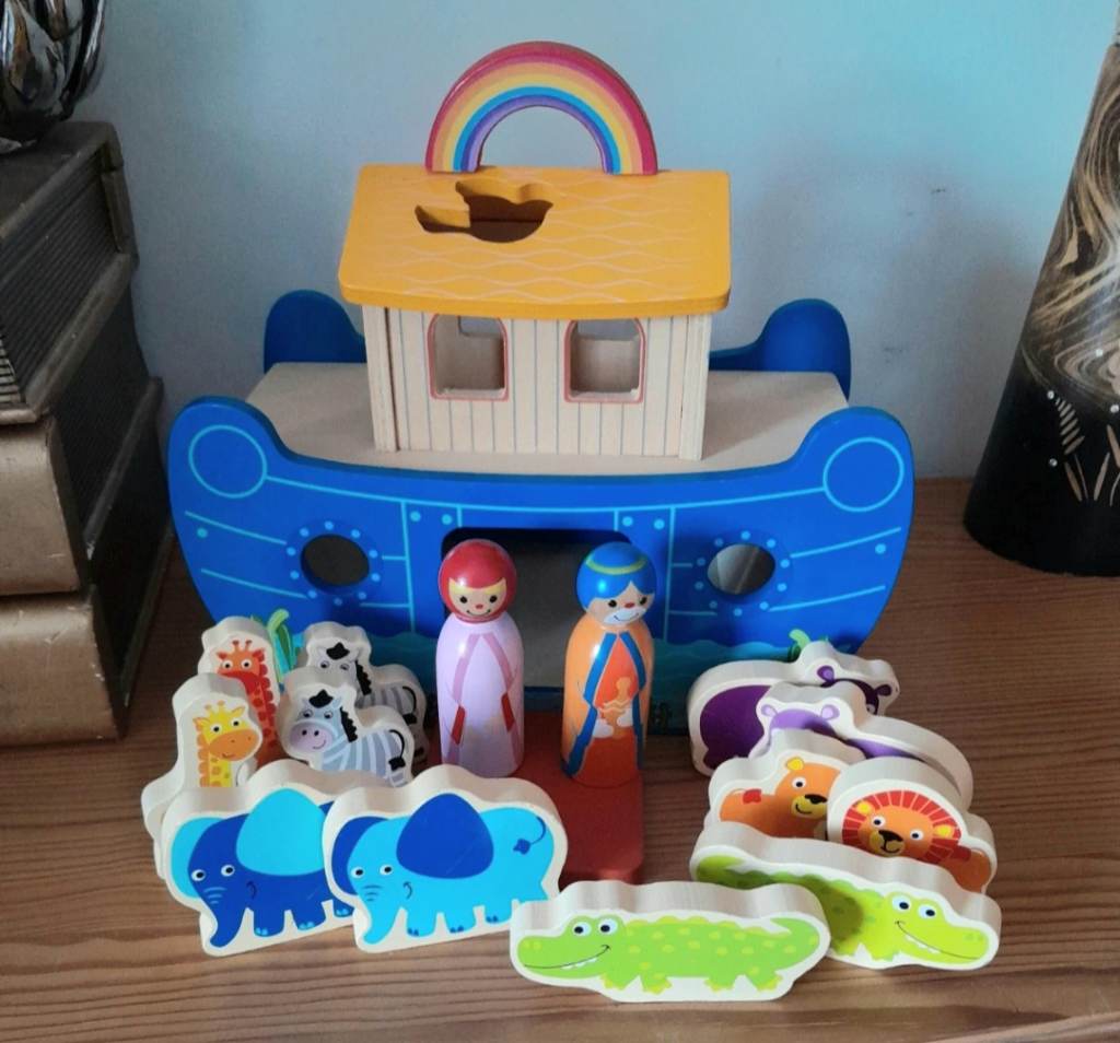 Wooden Noah's Ark with animals and characters