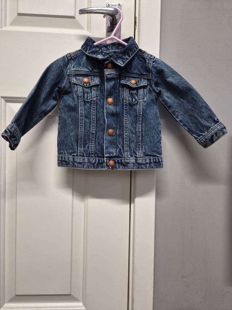 Girls Denim Jacket. Age 9-12 months.