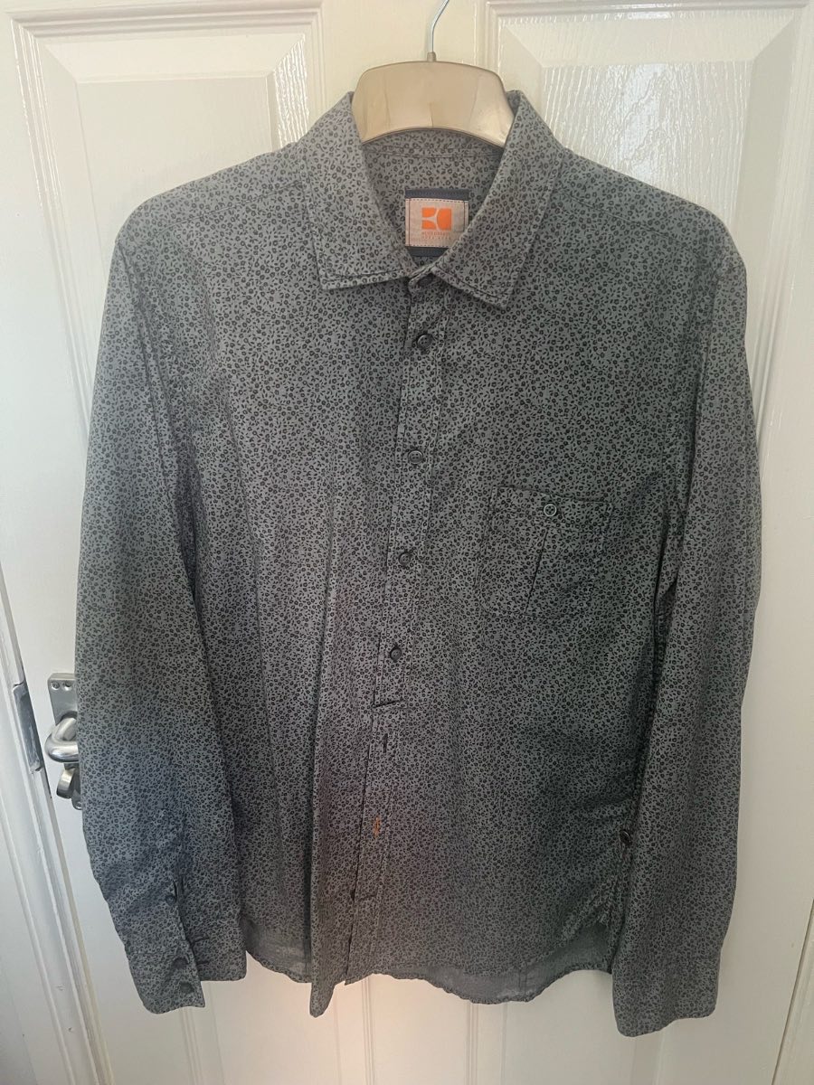 Hugo boss orange men’s shirt