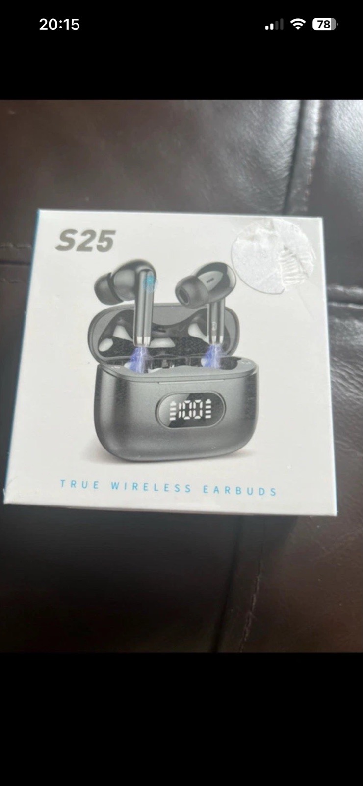 Wireless Bluetooth earbuds