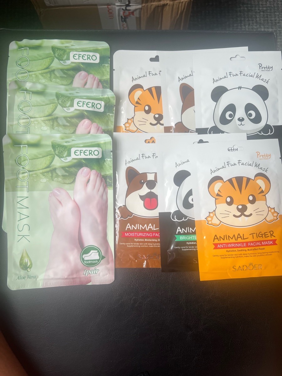 Face masks and foot masks