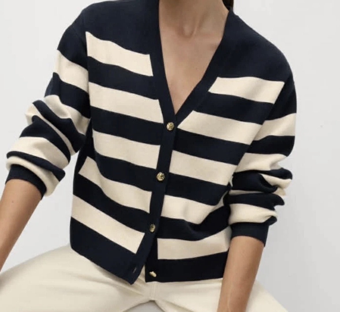 Woman m&s cream and navy cardigan with golden buttons size xs