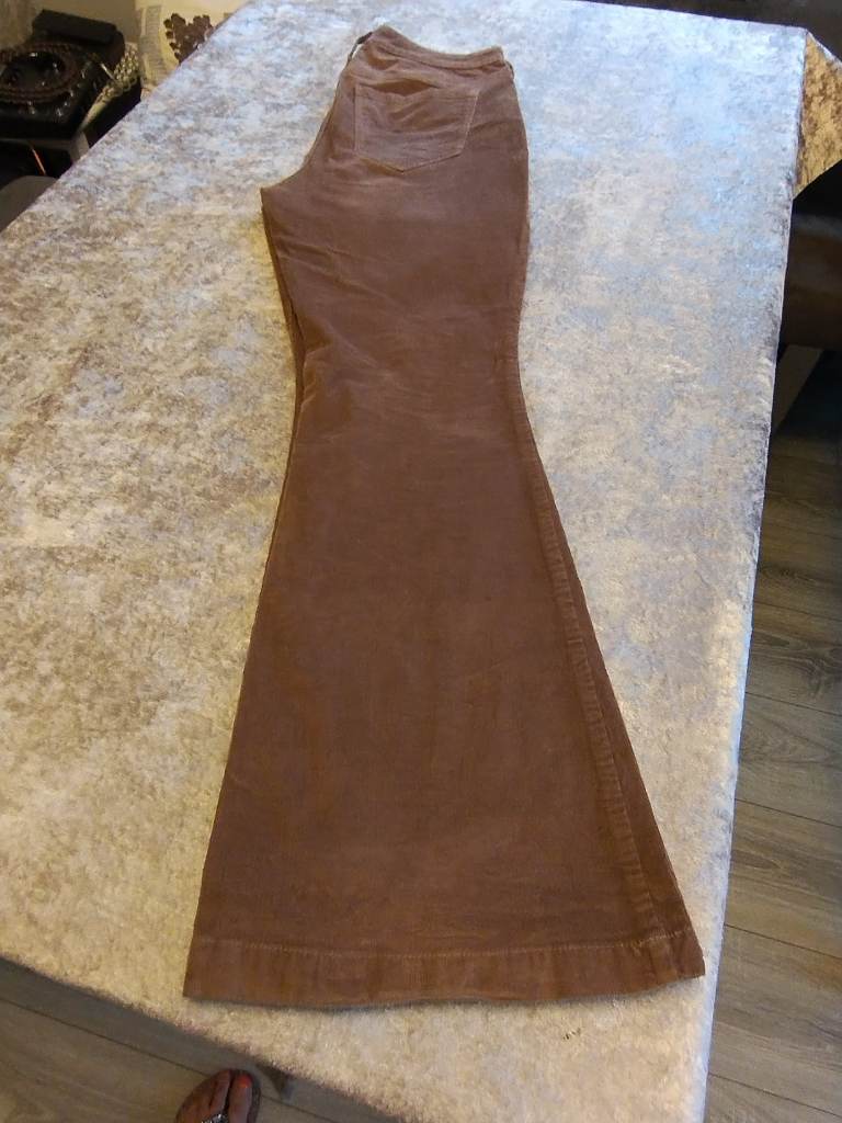 Holister flared cords w31 l32 vintage style