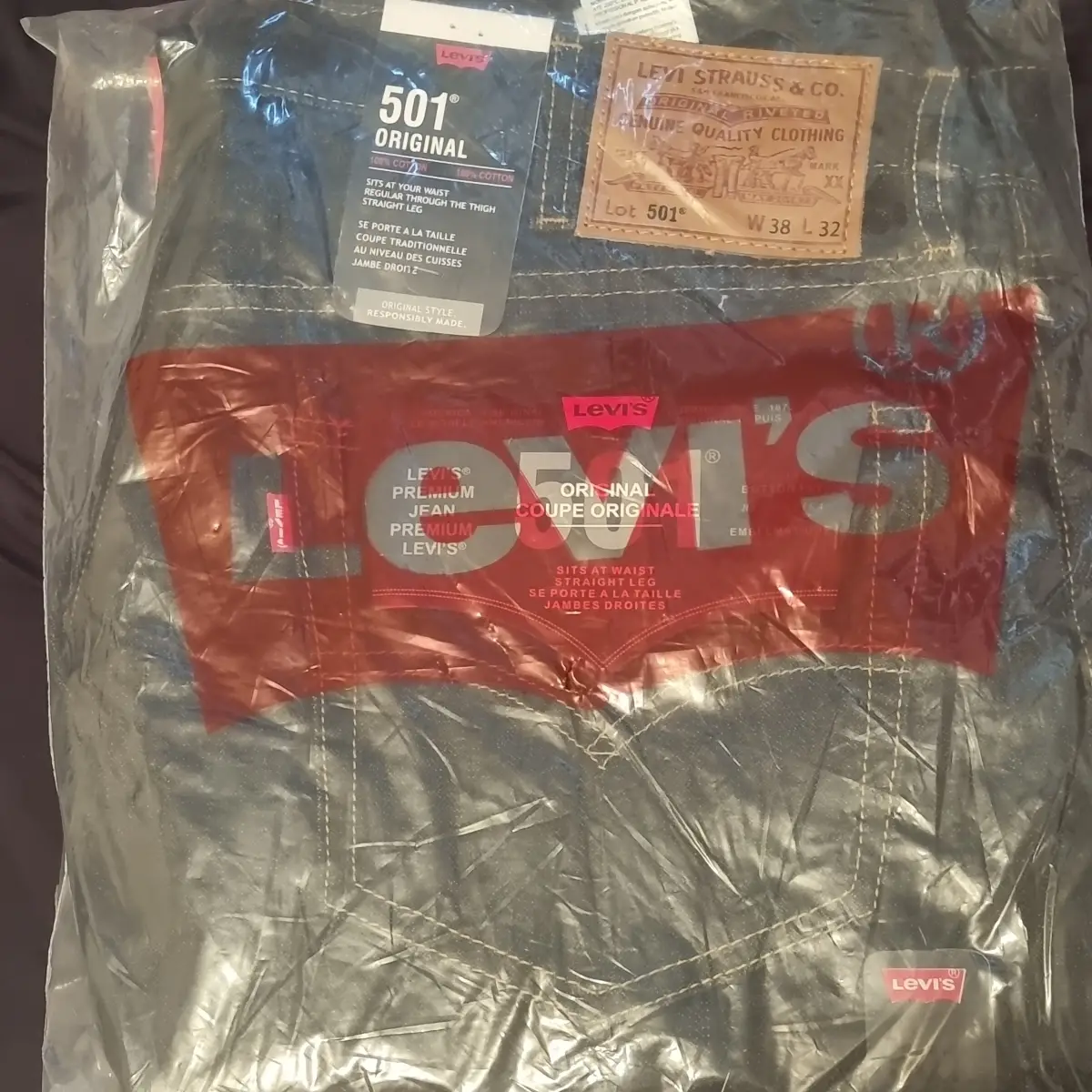 Levis jeans