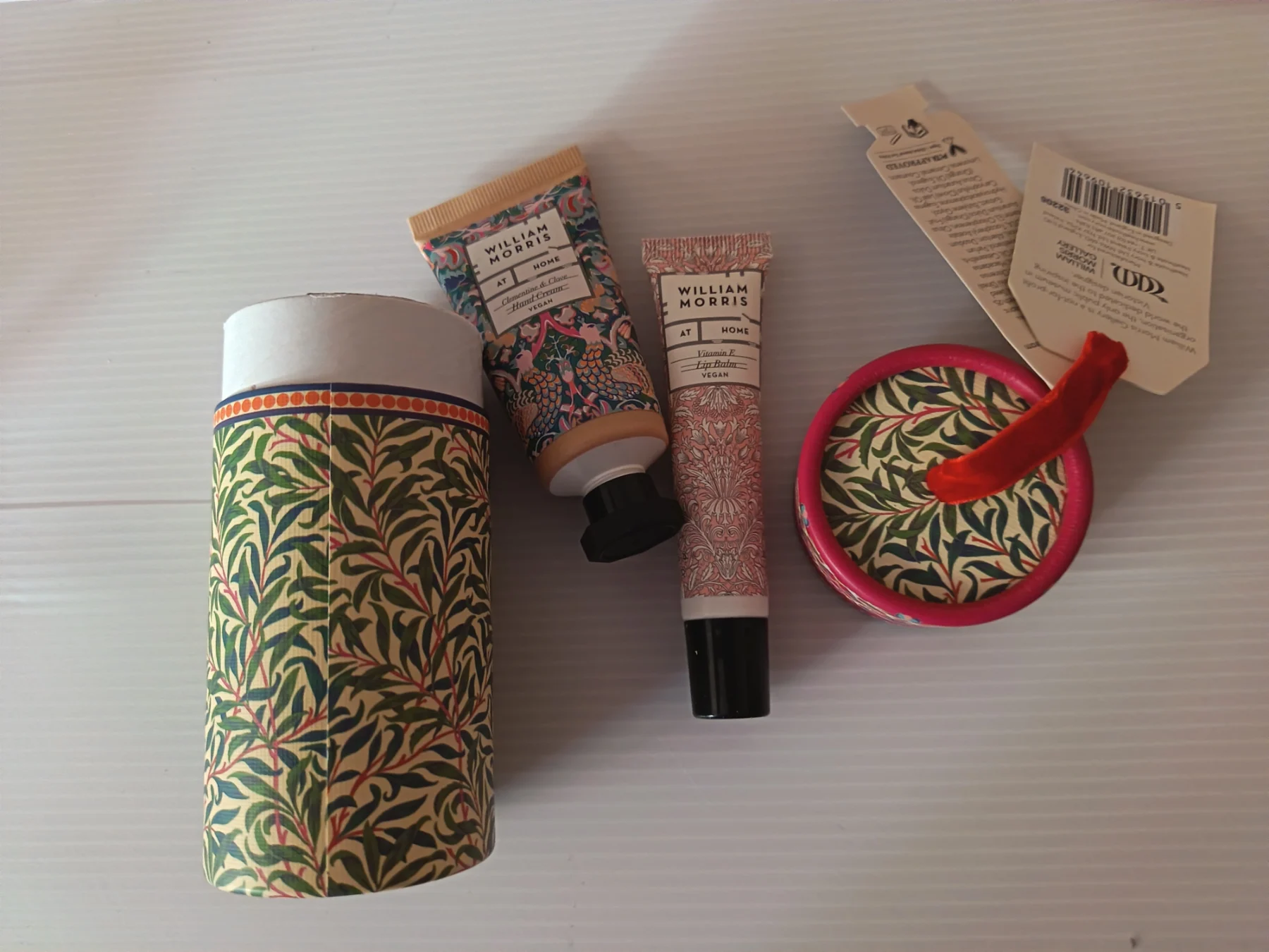William Morris Clementine & Clove Skin Care Set