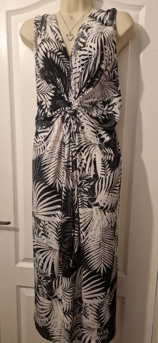 Black/ cream print maxi dress