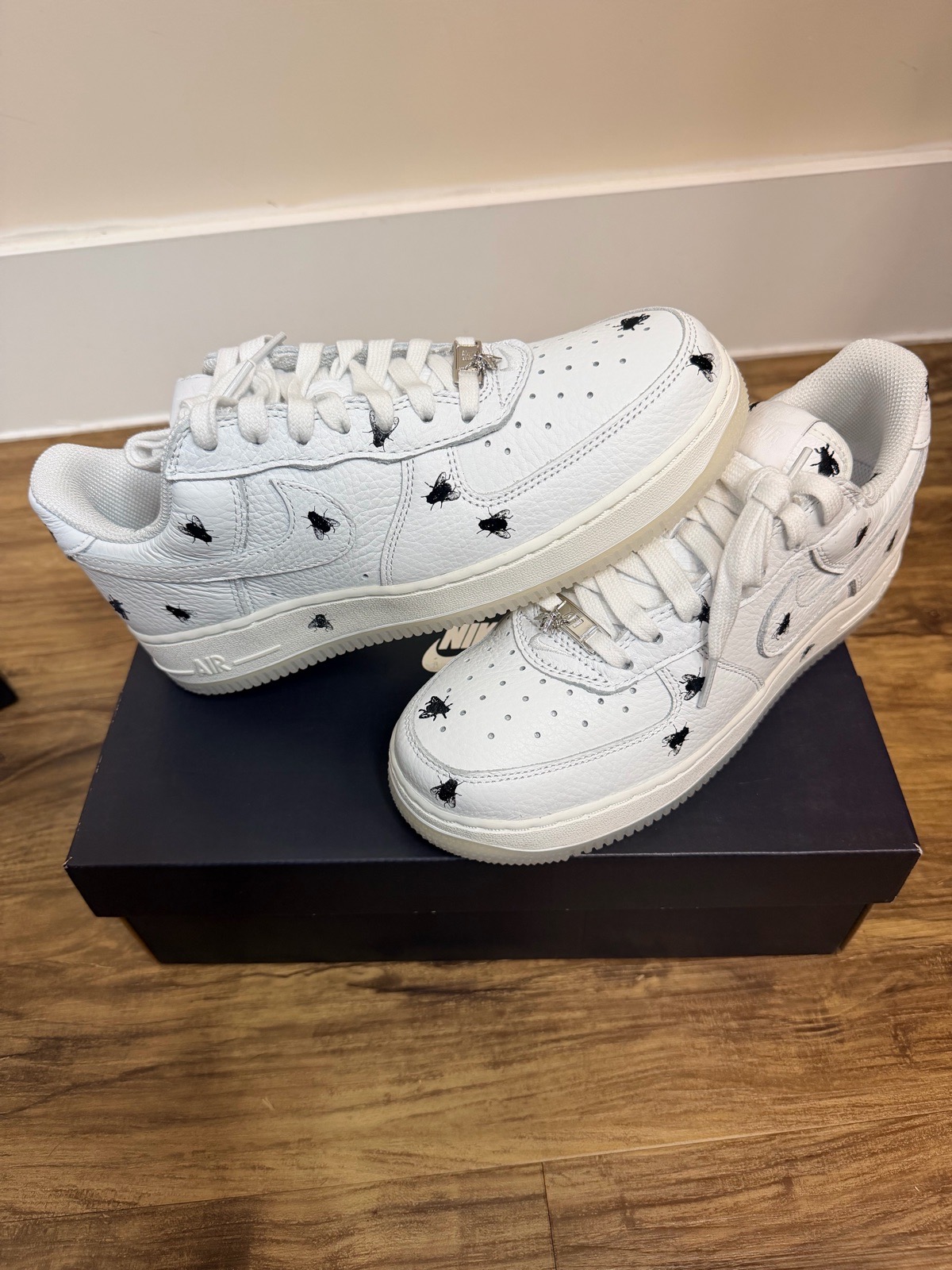 Nike Air Force 1 Retro ‘Fly’ Summit White – UK 6 – IM3081-100