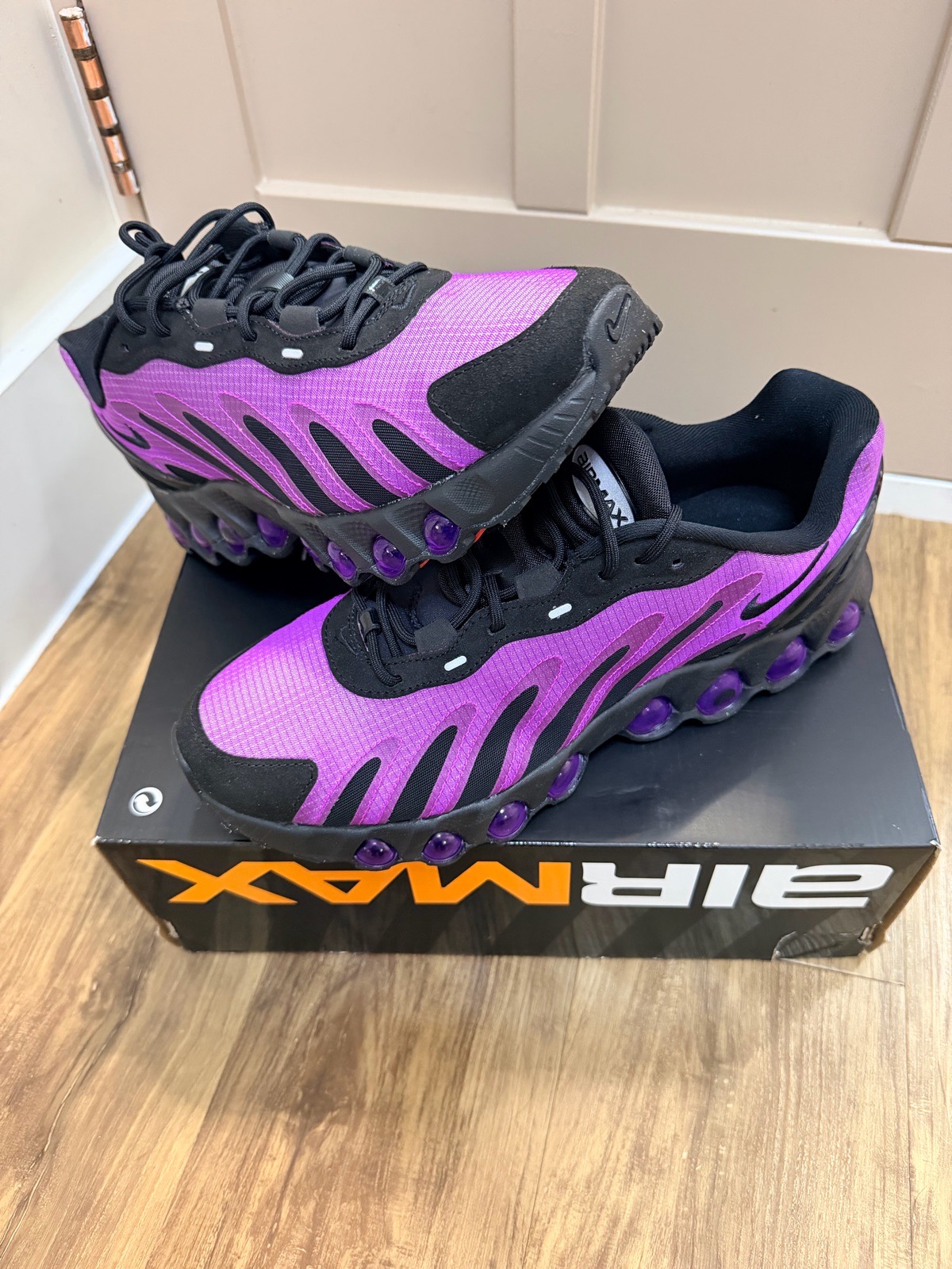 Nike Air Max DN8 SE Hyper Violet / Black – UK 8.5 – Brand New