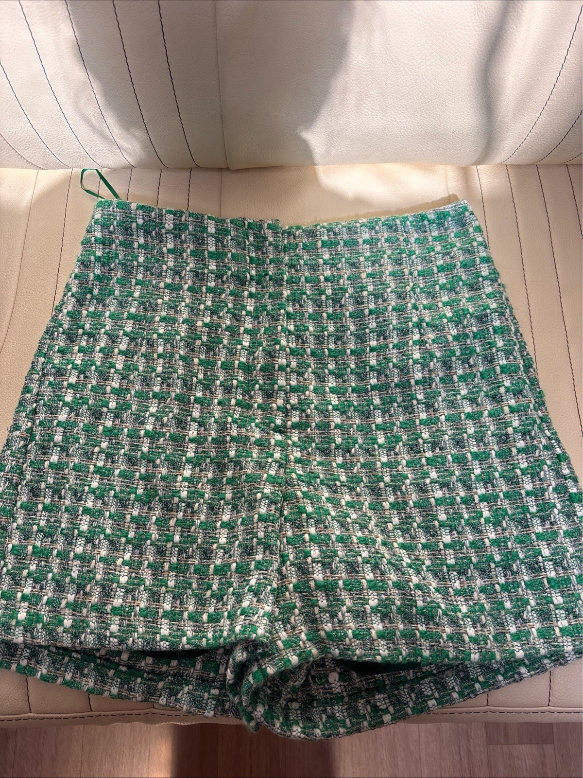 Primark Green & White Tweed Shorts Womens Size 10 – Brand New – Textured Bouclé Style Summer Holiday